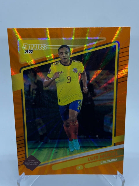 2021-22 - DONRUSS ROAD TO QATAR ORANGE LAZER LUIS MURIEL COLOMBIA #30