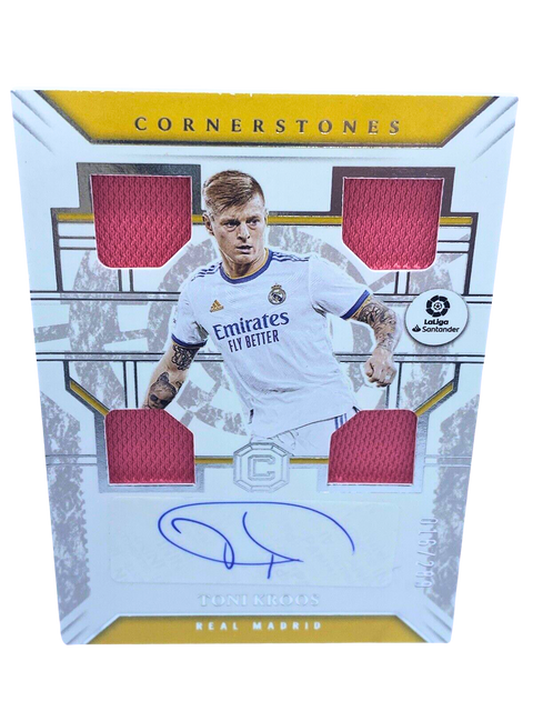 2021-22 Panini Chronicles Toni Kroos #C-TK Cornerstones Quad Jersey AUTO 16/289